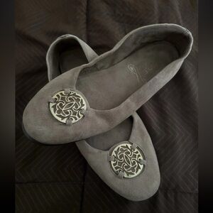 Aerosoles Light Tan Brown Slide On Women’s Dress Flats Shoes 8.5
